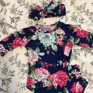 Super soft gown and headband bow 0-3M